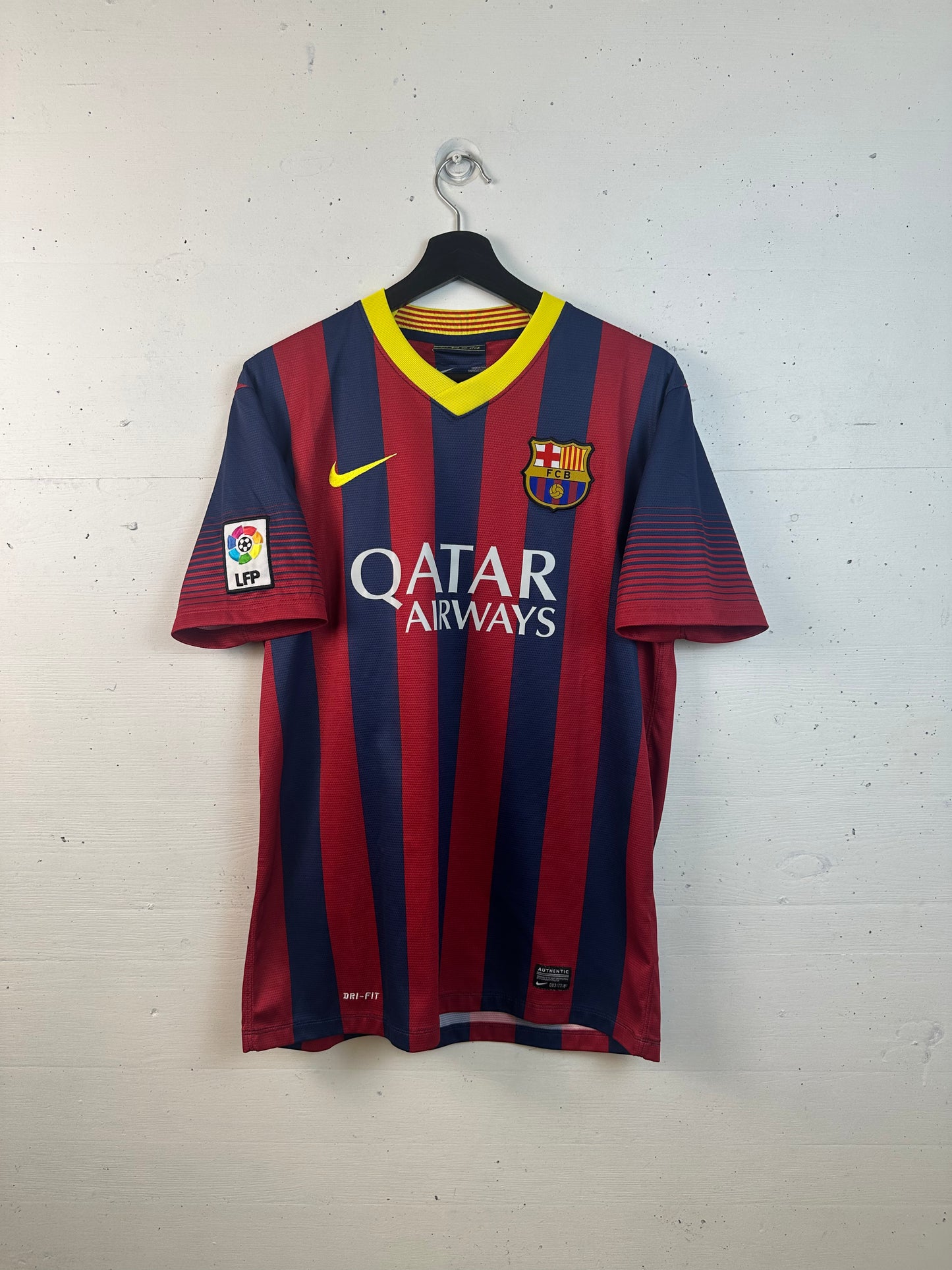 FC BARCELONA 2013/14 MESSI HOME KIT (M)