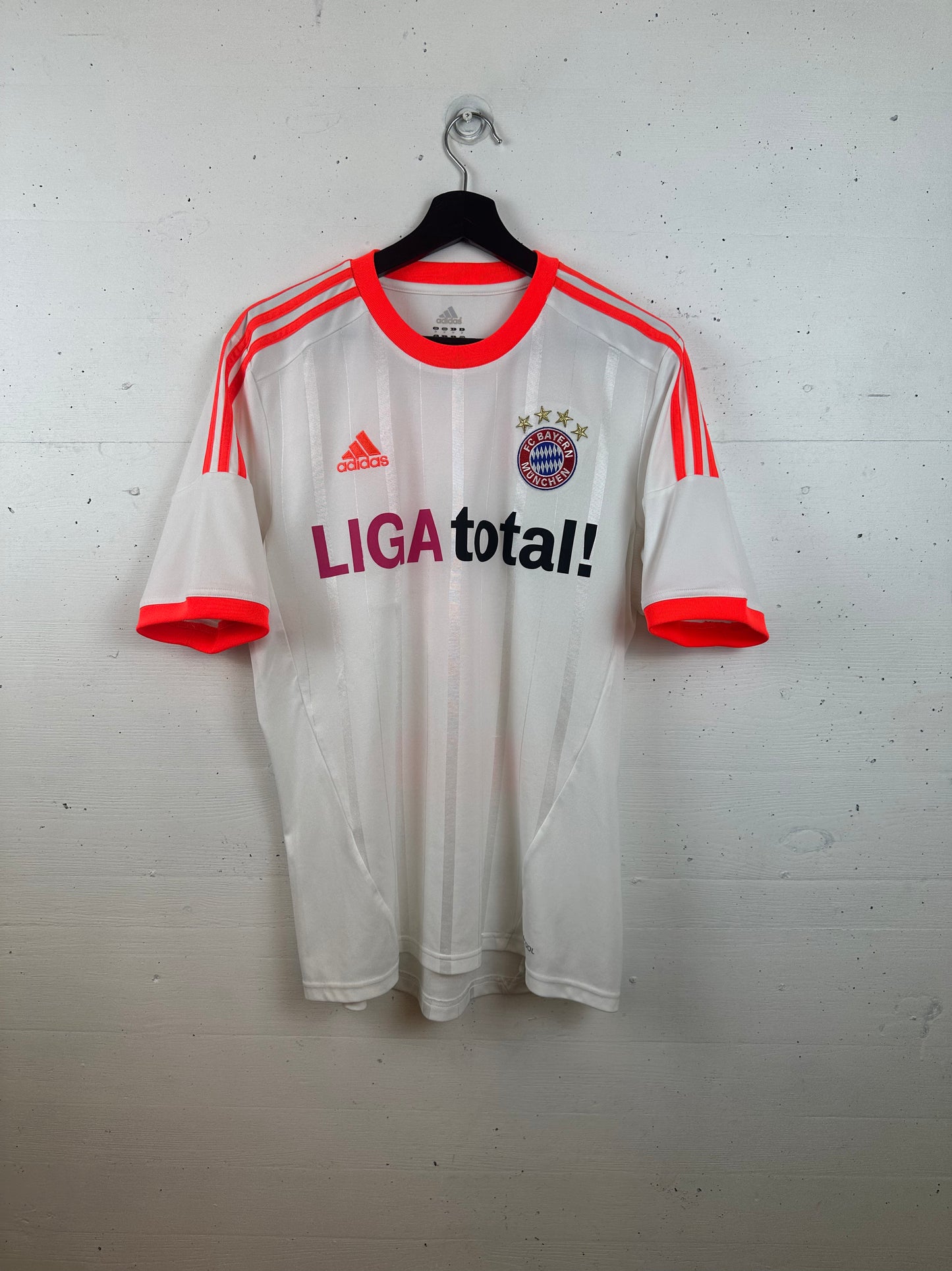 FC BAYERN MÜNCHEN 2012/13 RIBERY AWAY KIT (M)