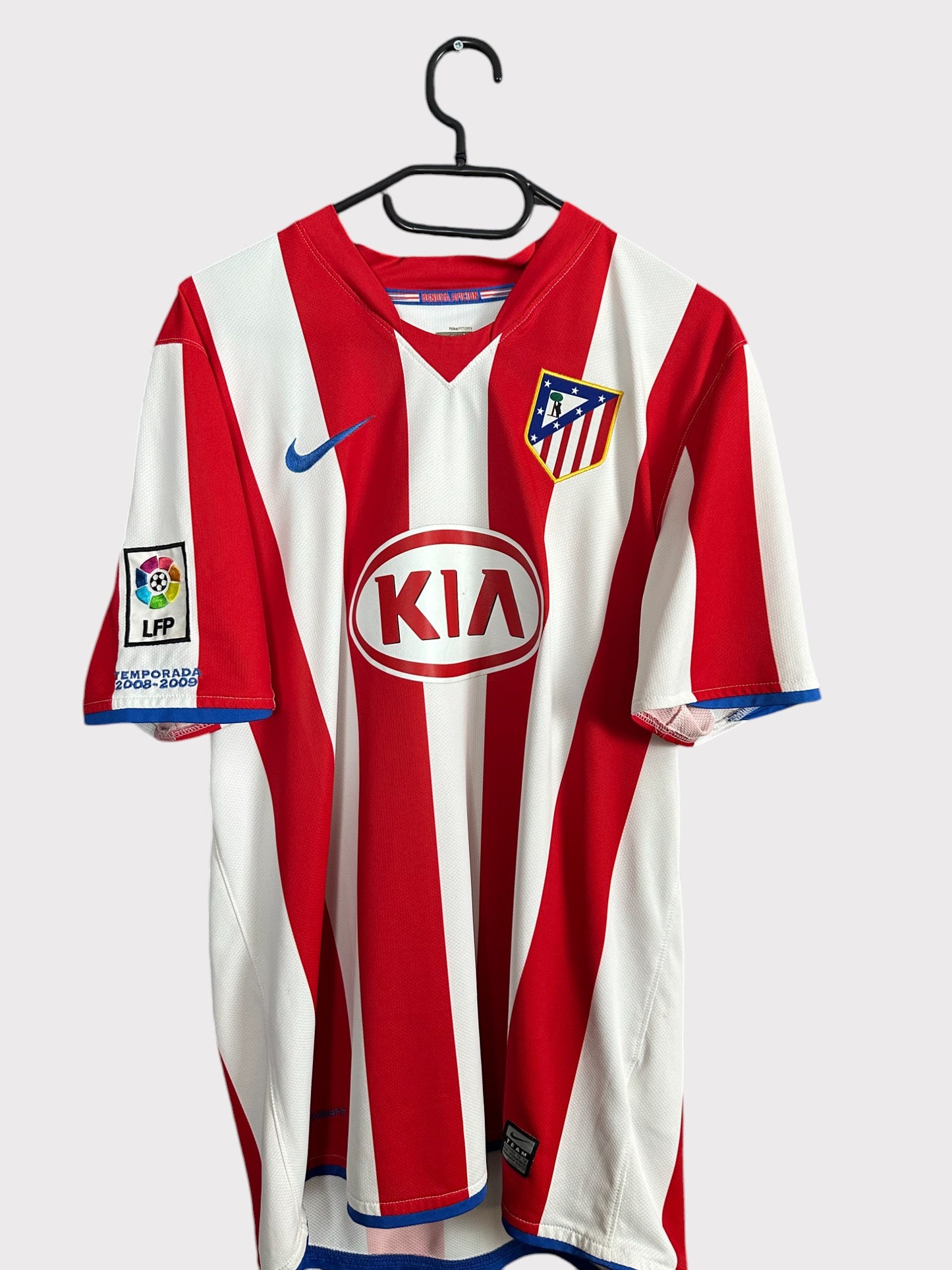 ATLETICO MADRID 2008/09 AGÜERO HOME KIT (L)
