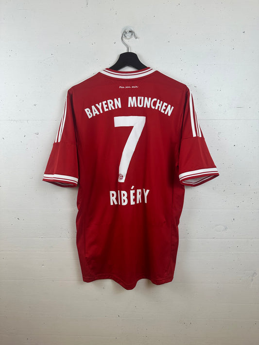 FC BAYERN 2013/14 RIBÉRY HOME KIT (L)