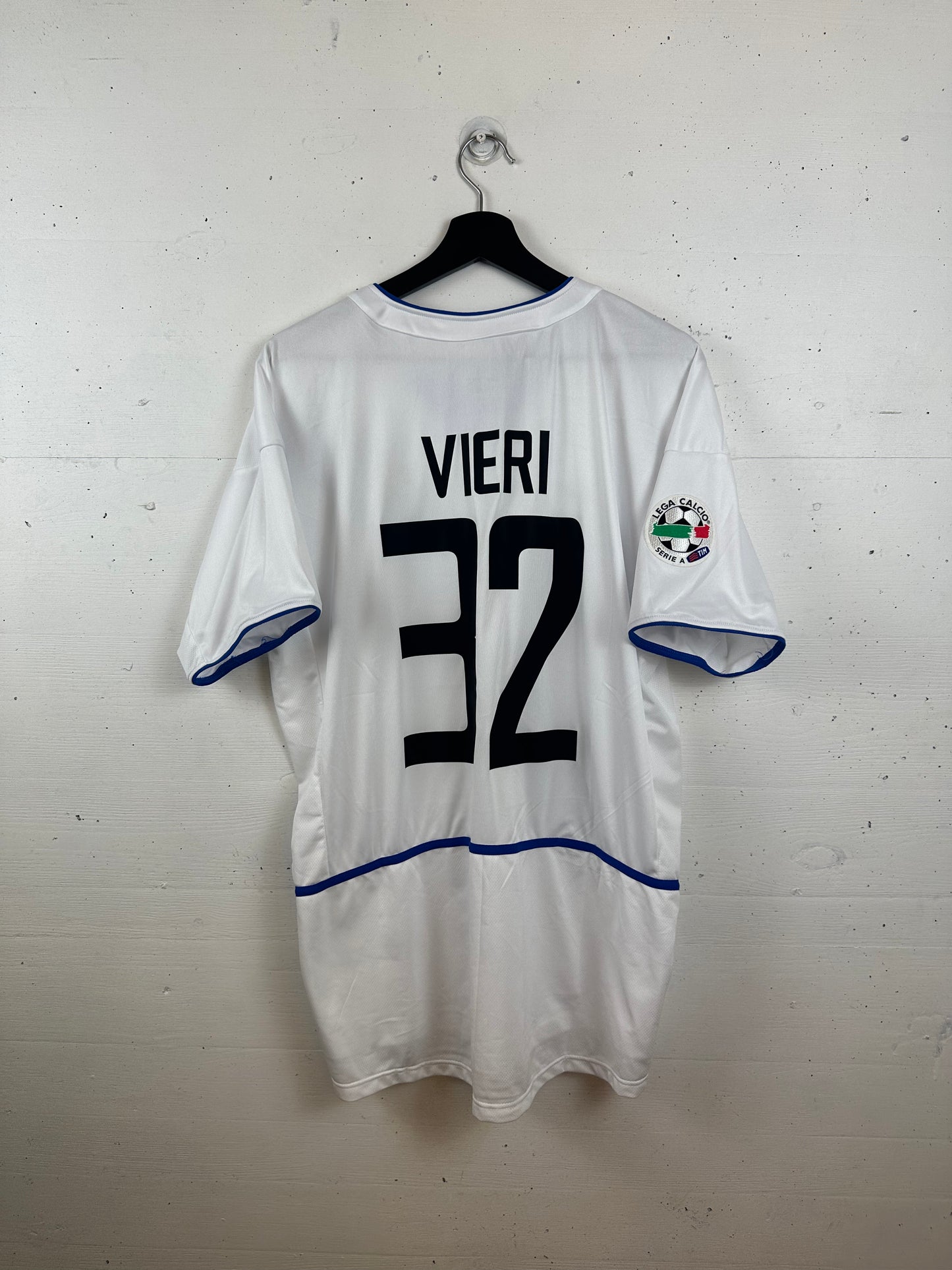 INTER MAILAND 2002/03 VIERI AWAY KIT (L)
