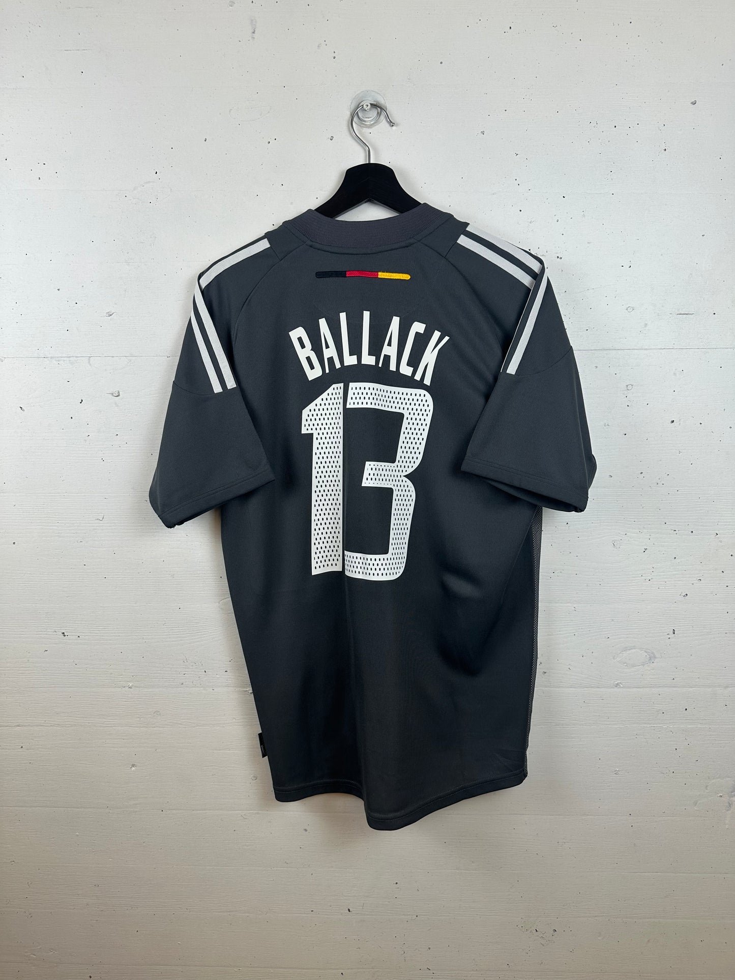 DEUTSCHLAND 2002 BALLACK AWAY KIT (M)