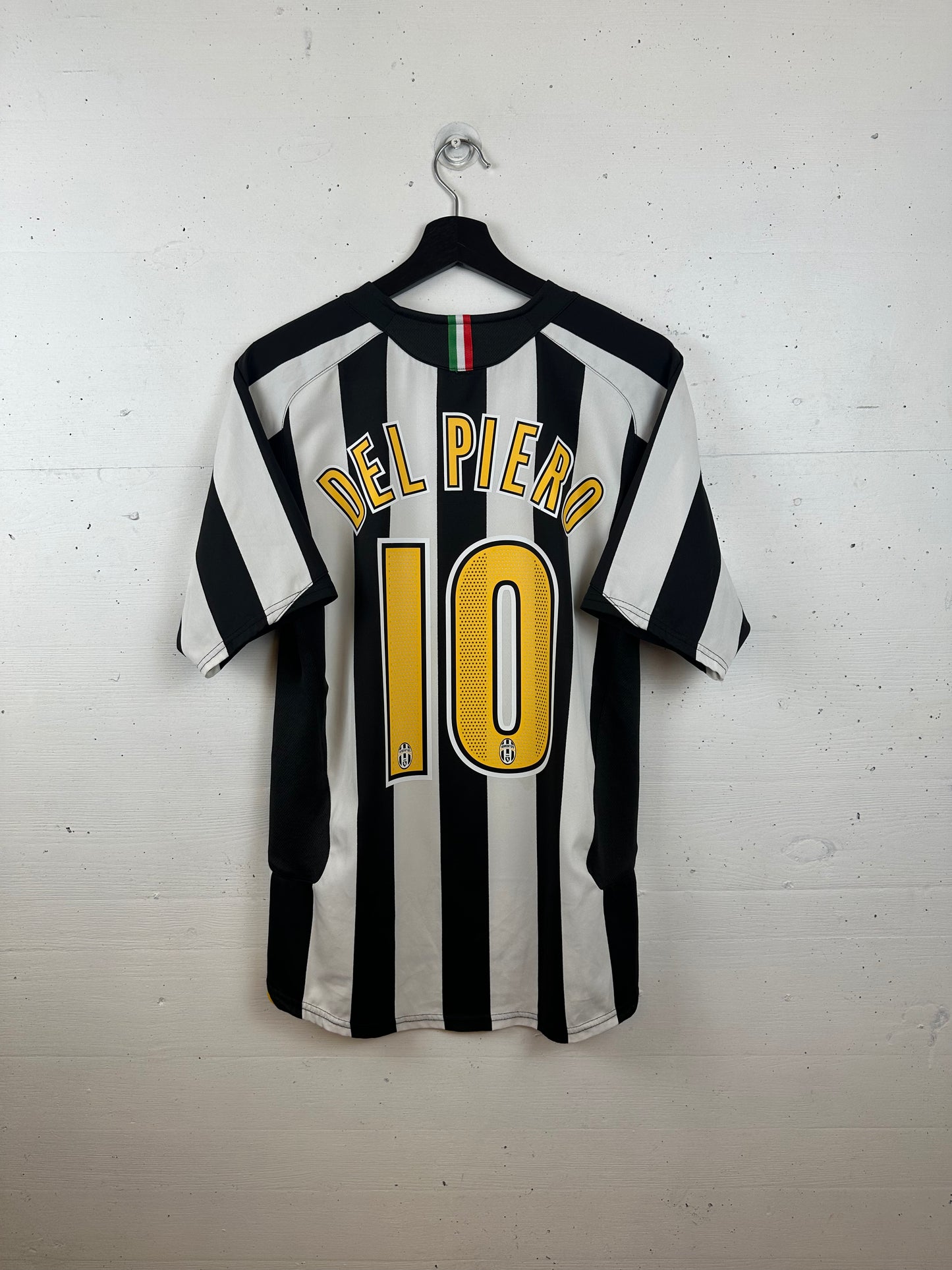 JUVENTUS TURIN 2005/06 DEL PIERO HOME KIT (L)