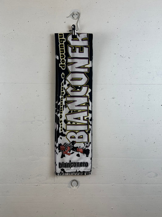 JUVENTUS FAN SCHAL