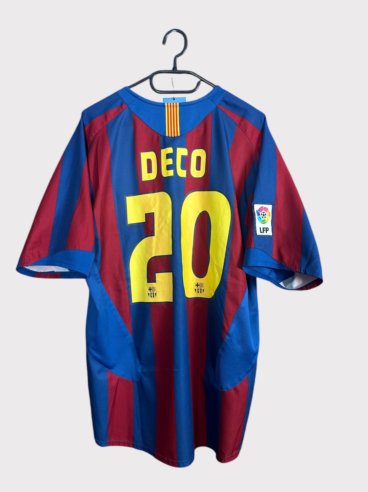 FC BARCELONA 2005/06 DECO HOME KIT (L)